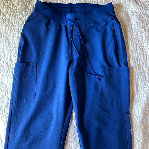 Mandala women’s small galaxy blue scrub pants - Picture 1 of 4